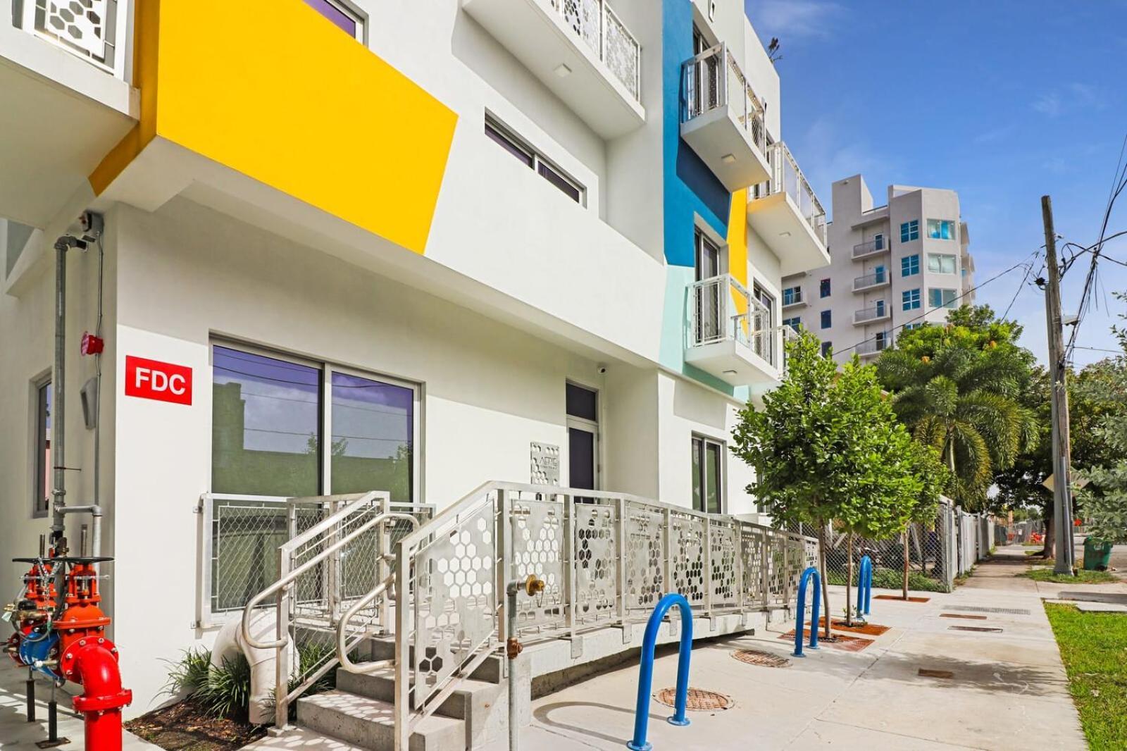 Aerie Apartments Miami Kültér fotó